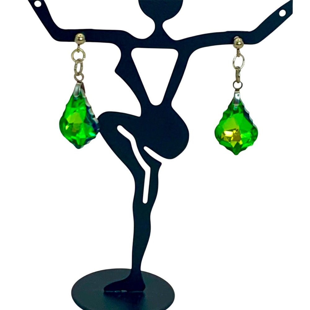 Elegant Green Crystal Drop Earrings - Picture 2 of 5